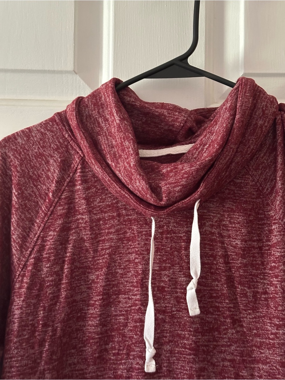Hollister Marled Cowl Pullover Sweater - Wine Red with White Drawstrings